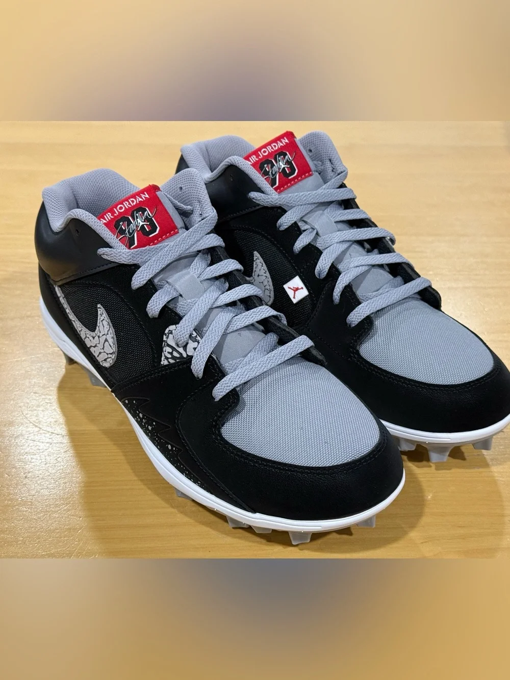 Jordan Stadium 90 Low TD “Black Cement”Football Cleats HQ0210-060 Men’s Sz.11.5